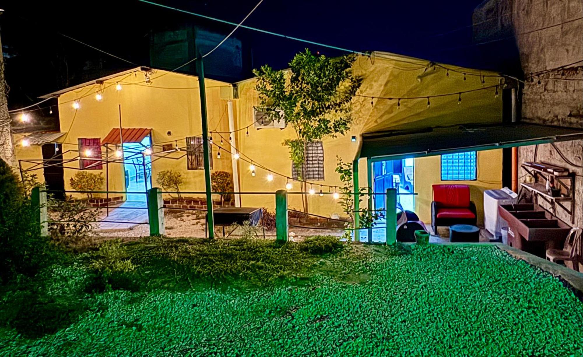 Hostal Inn 1 ฟลอเรส ภายนอก รูปภาพ